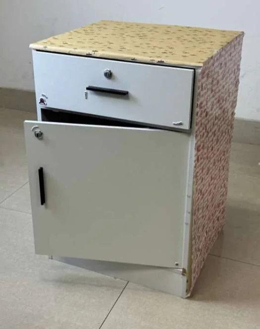 Photograph 2 of 2 of the metal cabinet.